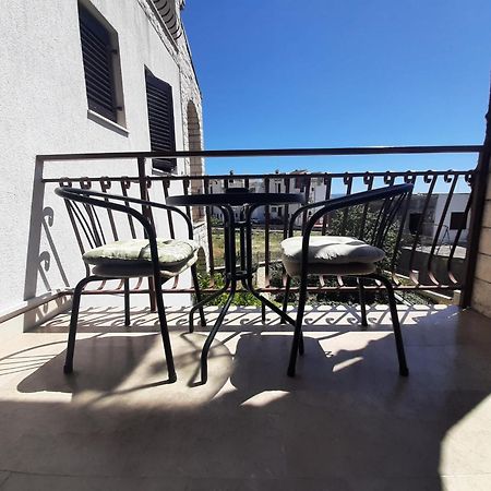 Apartments Ana Подстрана Экстерьер фото