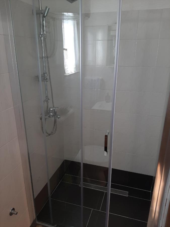 Apartments Ana Подстрана Экстерьер фото