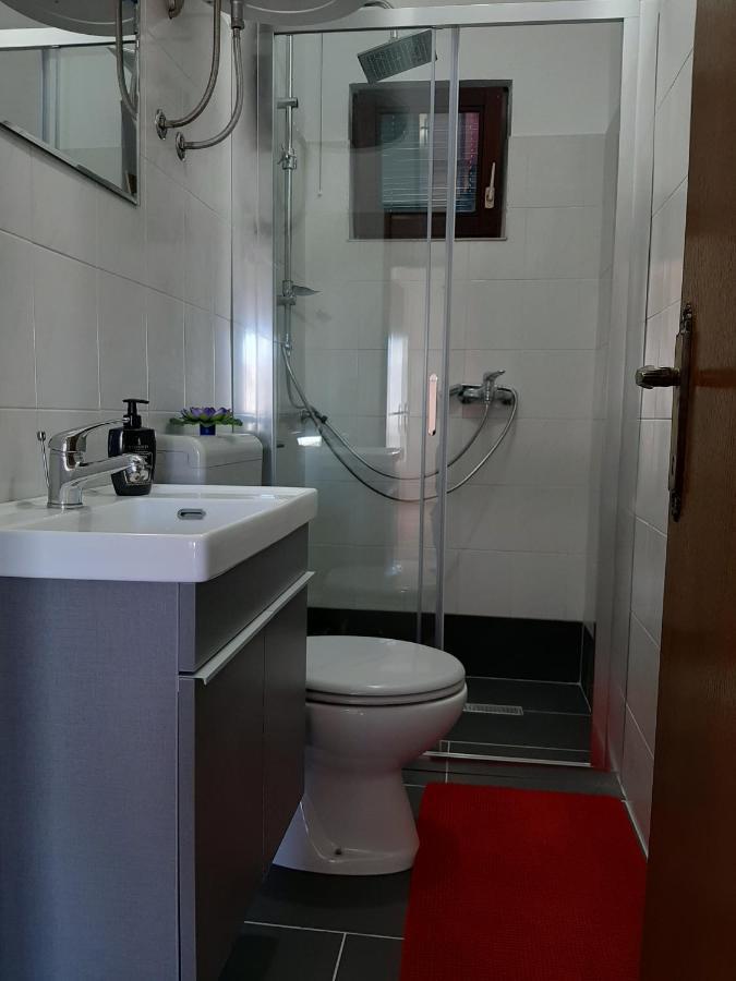 Apartments Ana Подстрана Экстерьер фото