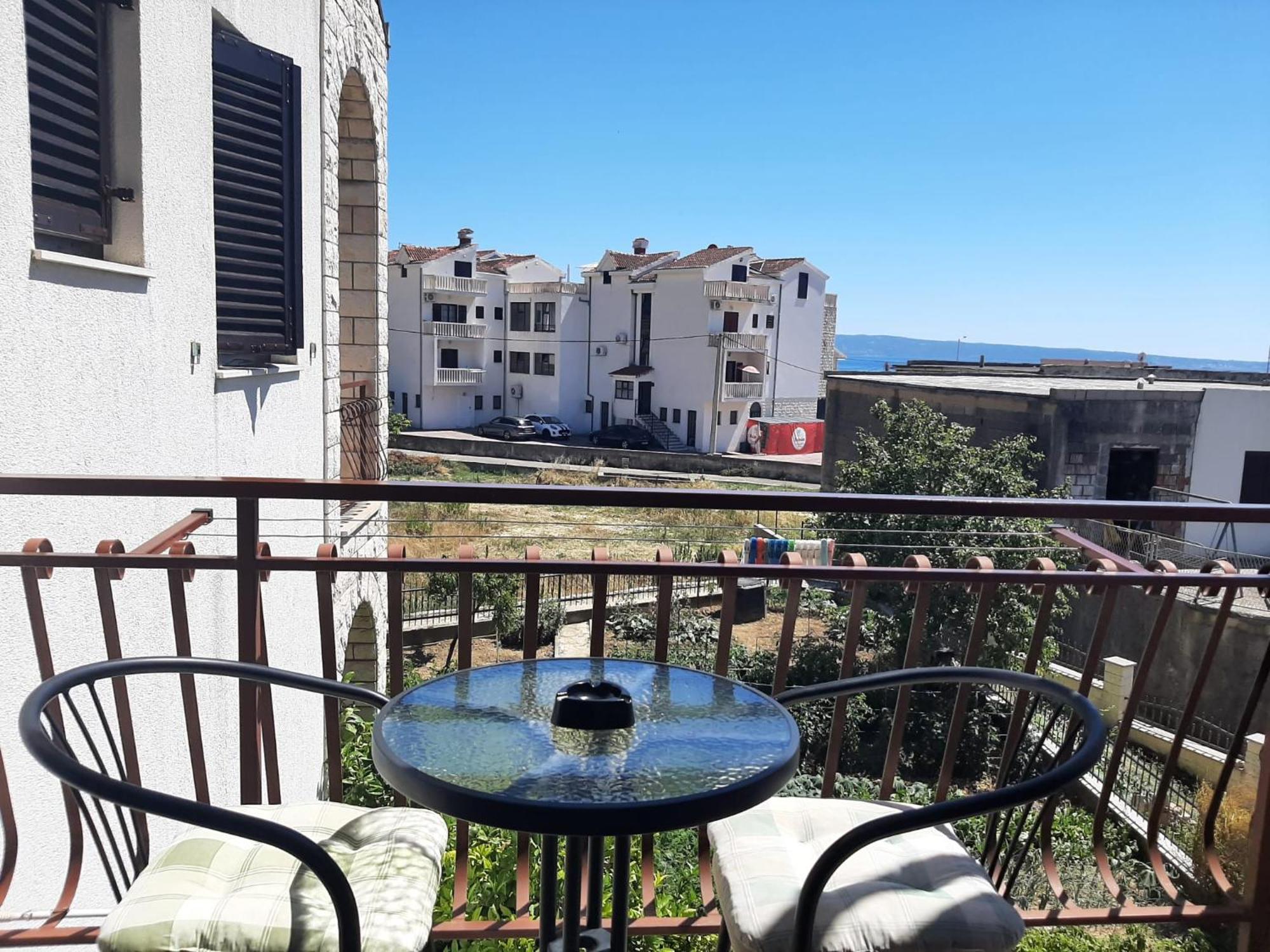 Apartments Ana Подстрана Экстерьер фото