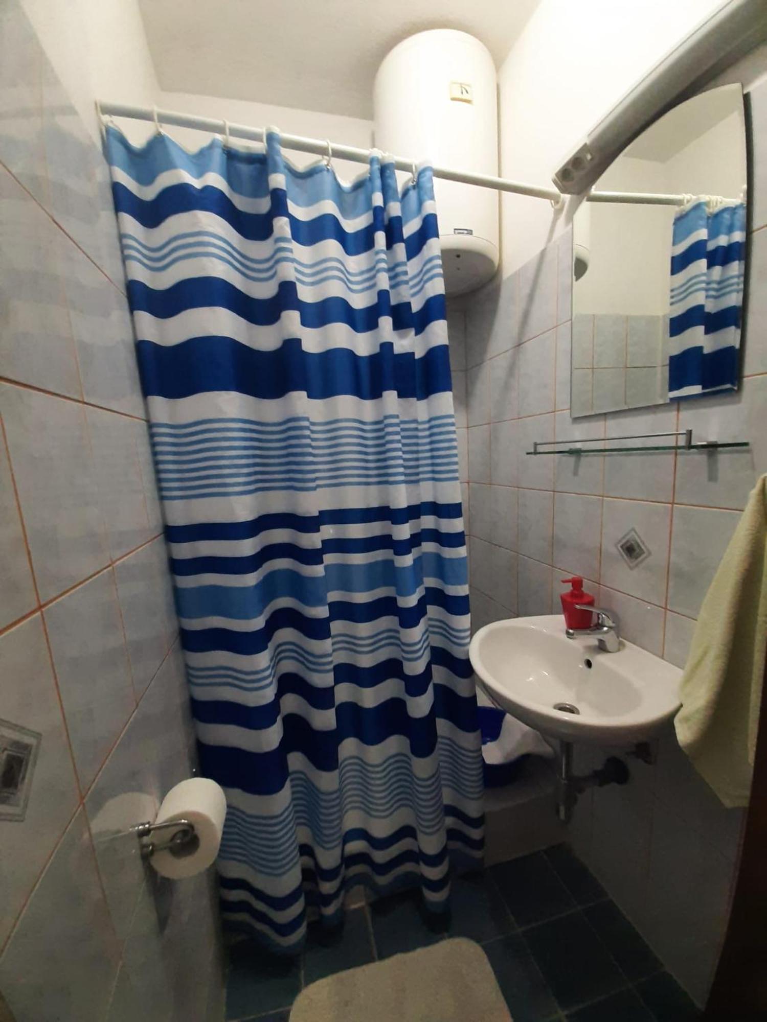 Apartments Ana Подстрана Экстерьер фото