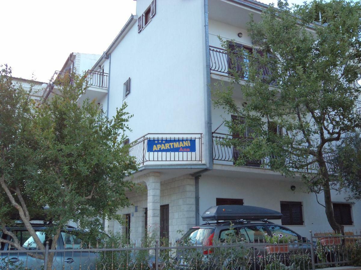 Apartments Ana Подстрана Экстерьер фото
