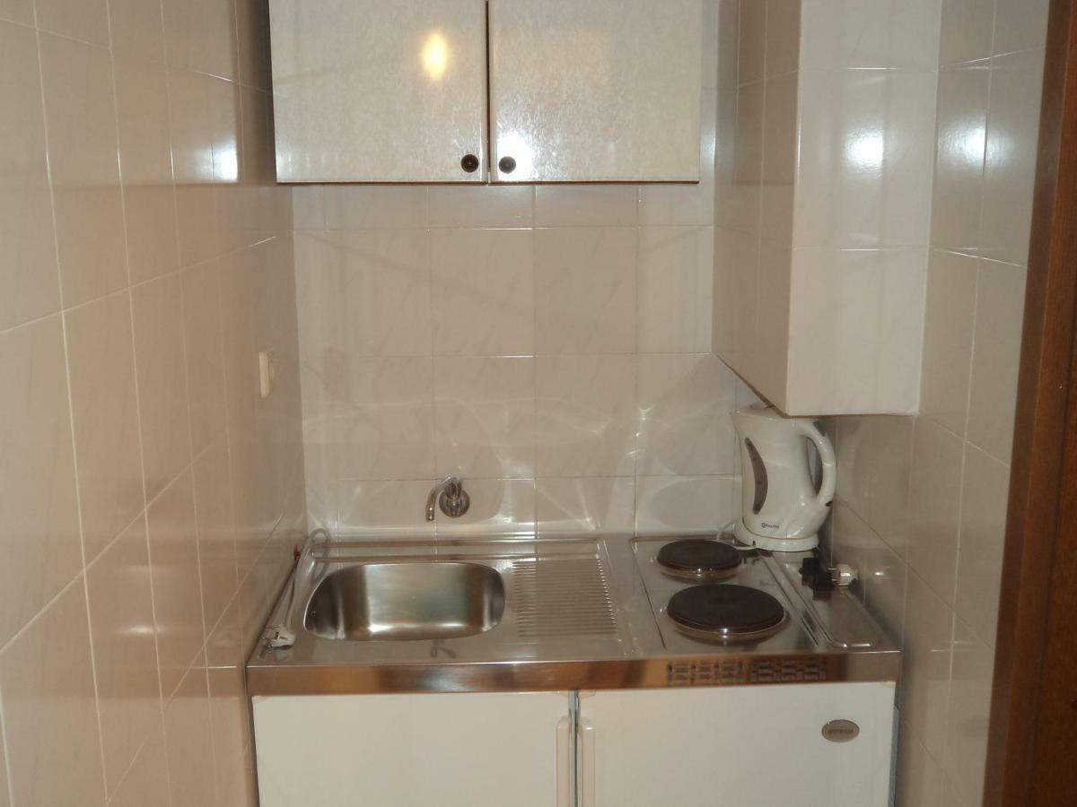 Apartments Ana Подстрана Экстерьер фото